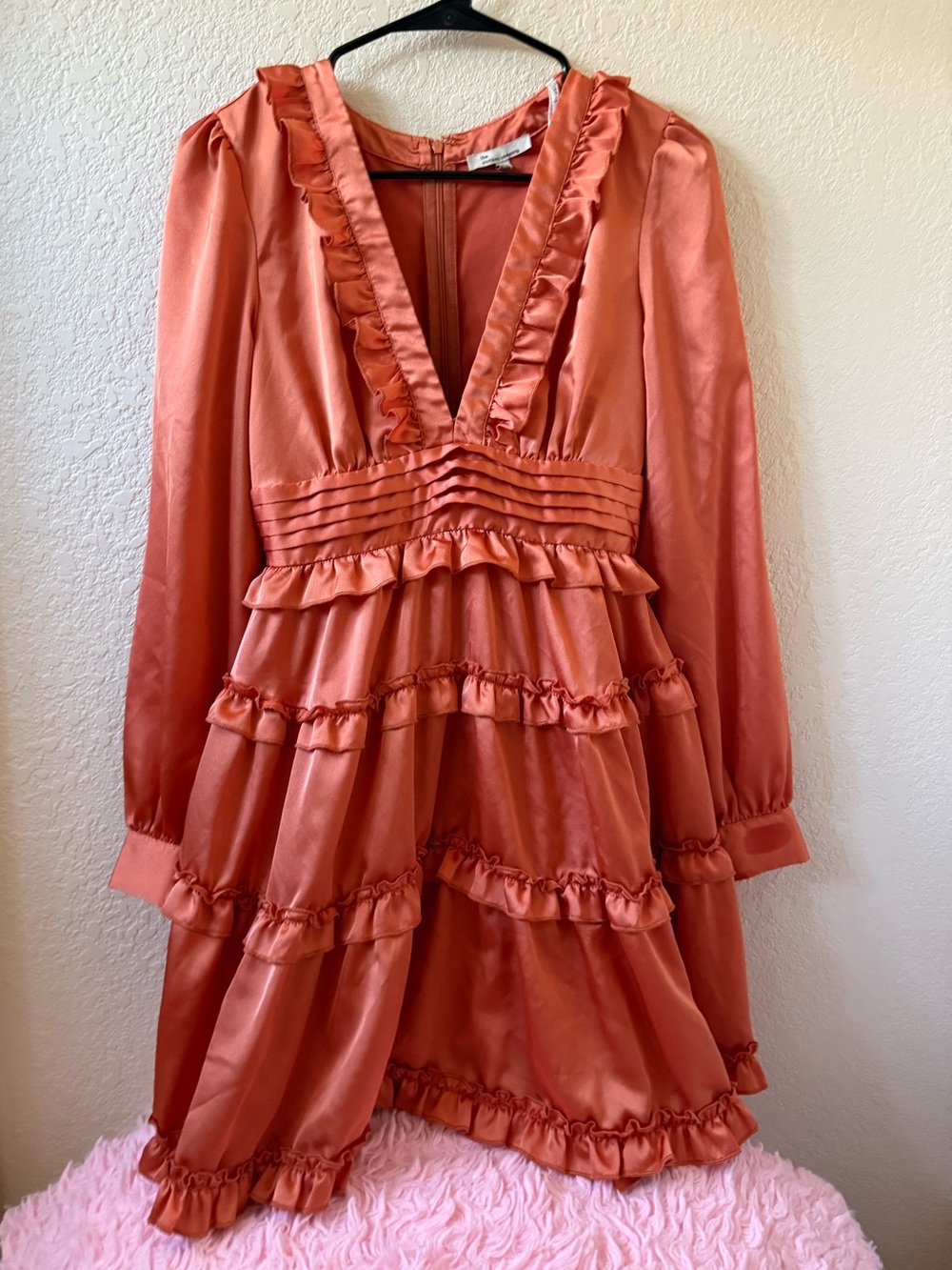 The Clothing Company Coral Ruffle Tiered Midi Dress Size Small